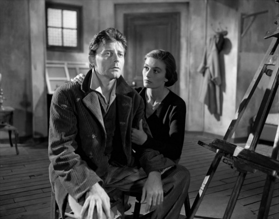 photo still from Montparnasse 19 