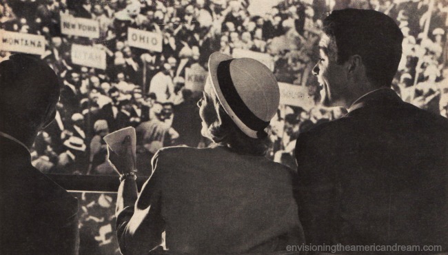 vntage couple at convention