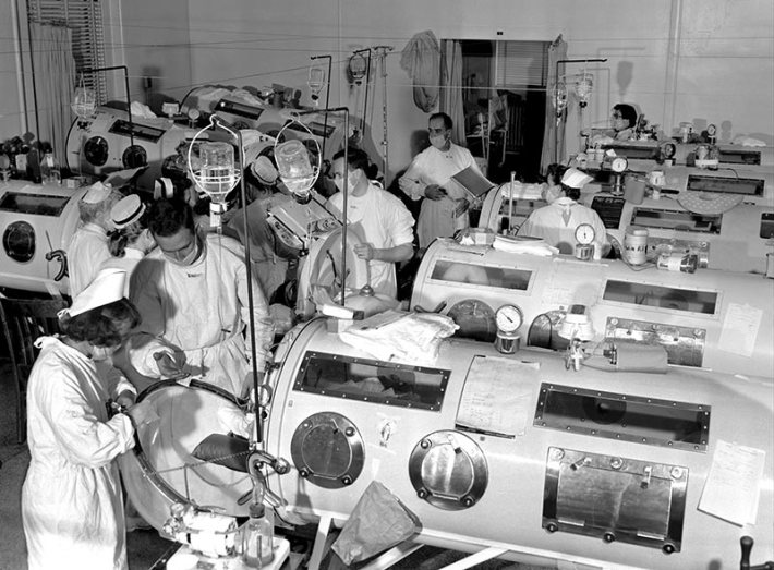 Iron lungs Polio ward 1950s