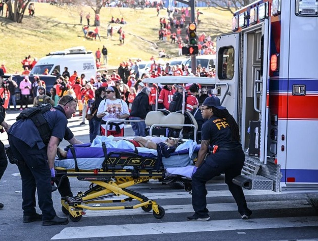 Shooting in Kansas City Mo. Victory Parade